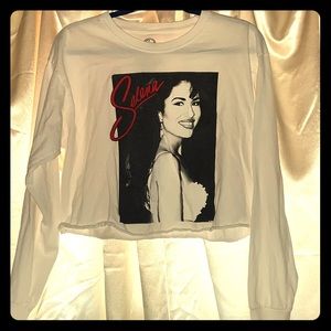 Selena top